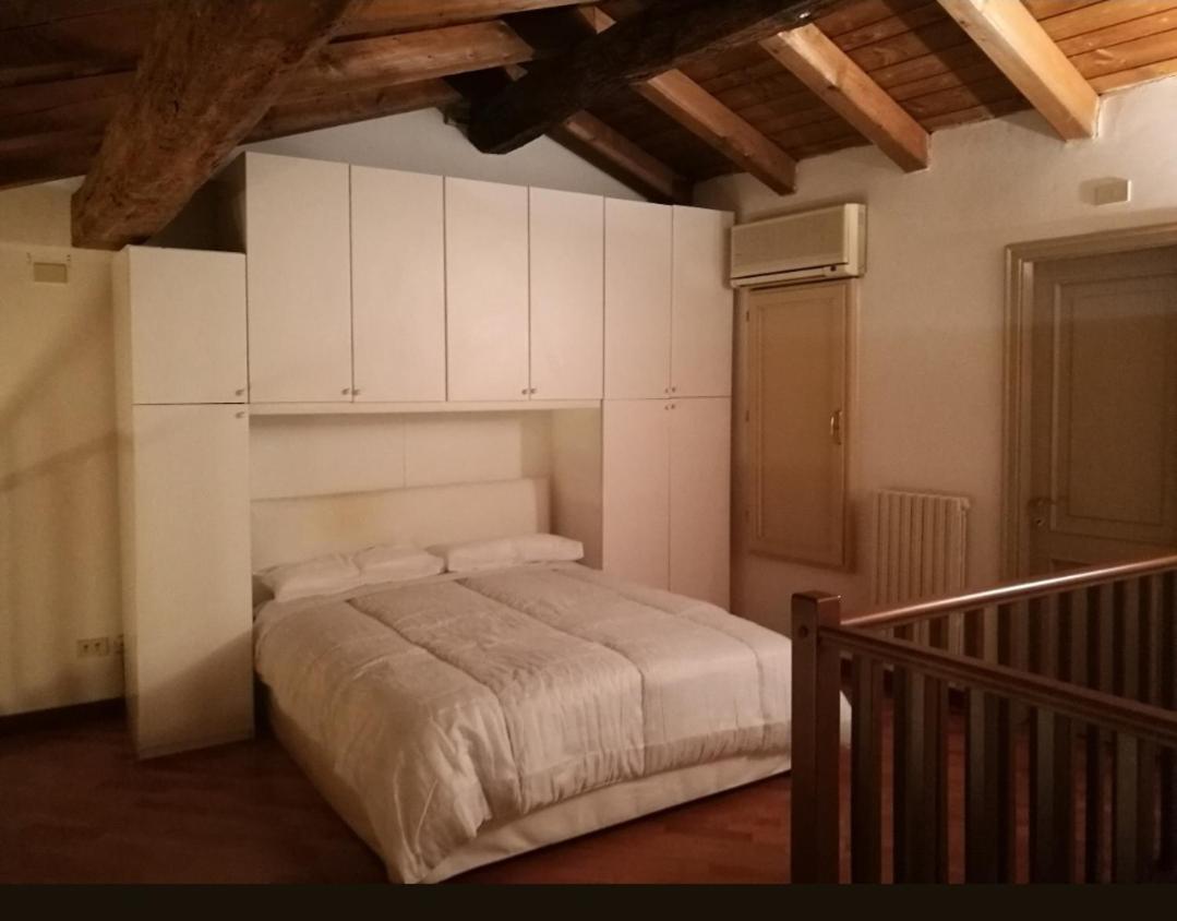 De' Pepoli Apartments Bologna Eksteriør billede